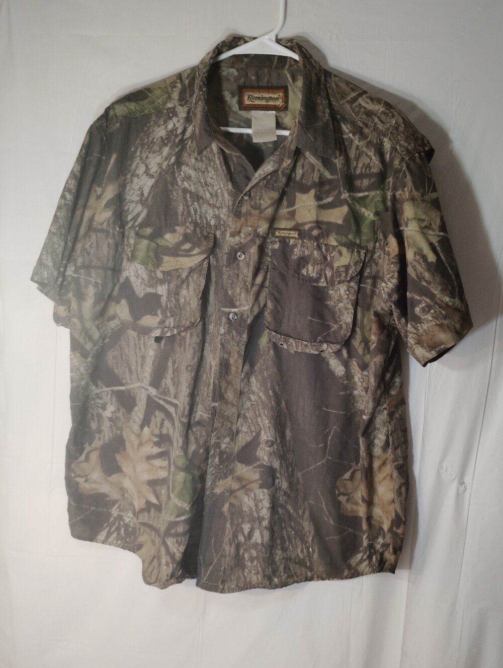 Remington Shirt Mens L Green Camo Vented Nylon Mossy Oak Performance Hunting
